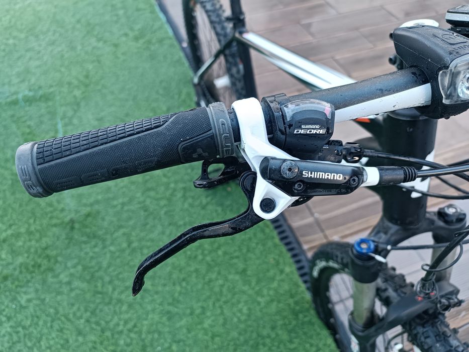 Bicicleta Cube 27,5"