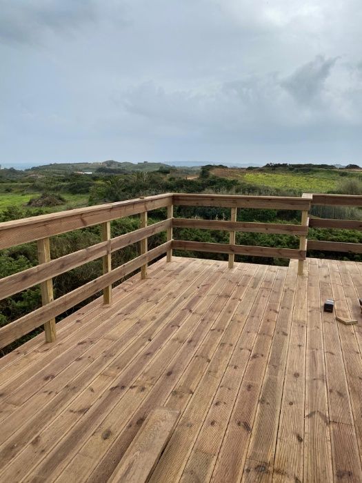 Deck de Casquinha Vermelha Tratado Antiderrapante 27mm