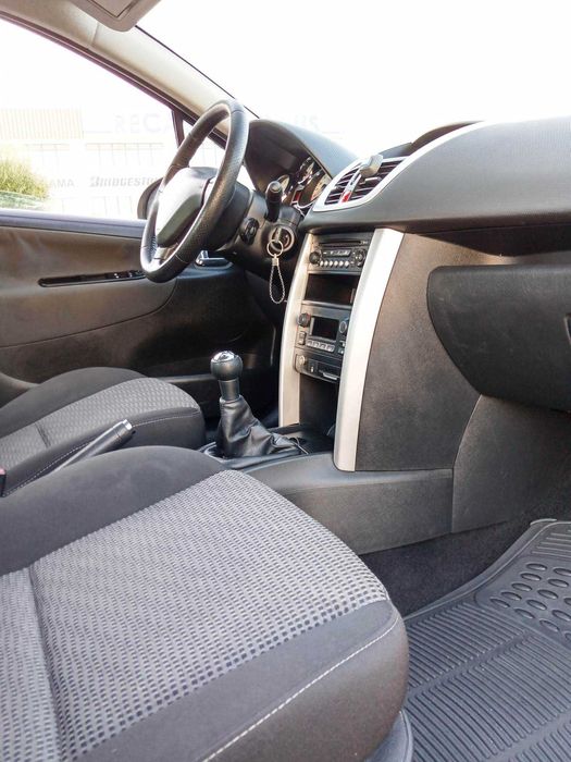 PEUGEOT 207 1.4 95 CV | 130.064 KM | 2009