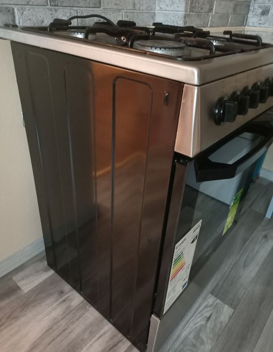 Sprzedam kuchenkę gazową