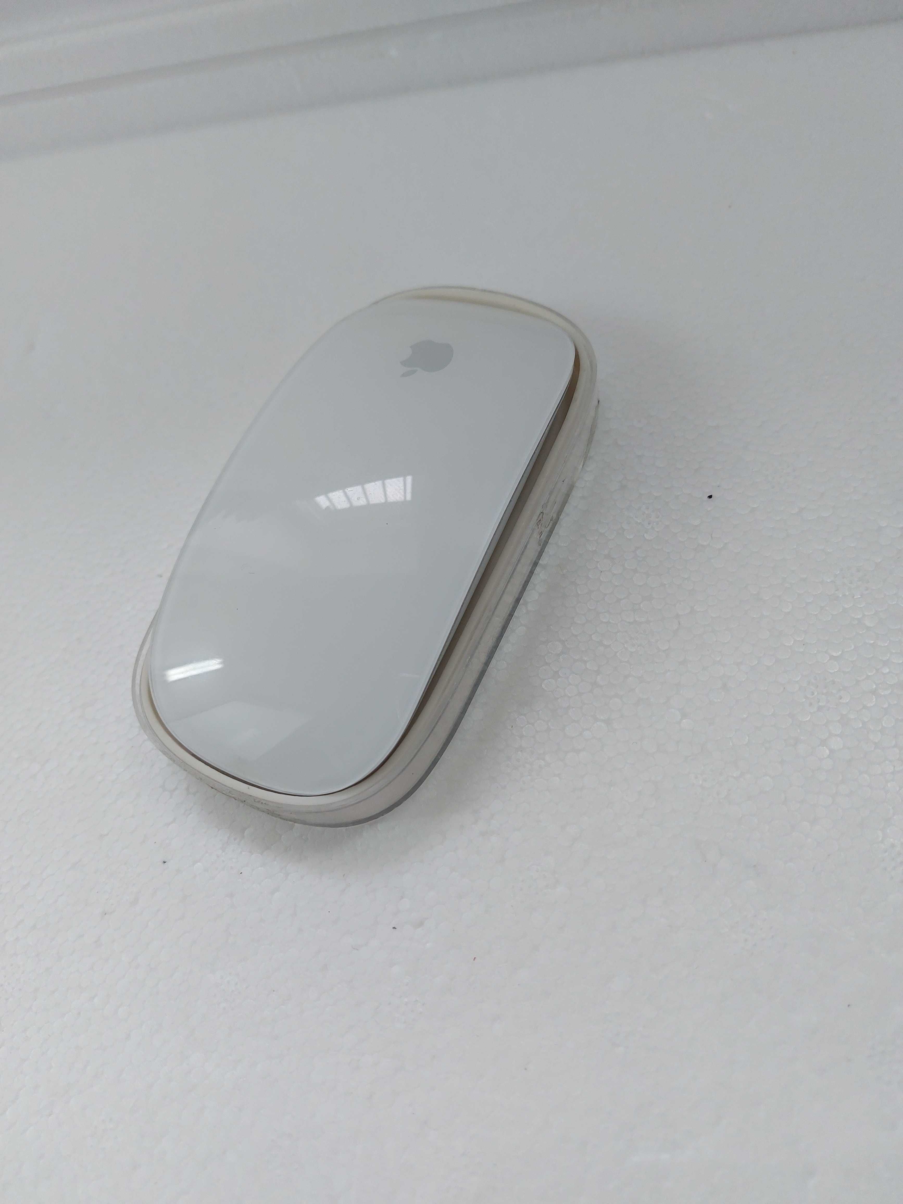 Мишка Apple Magic Mouse (MB829)