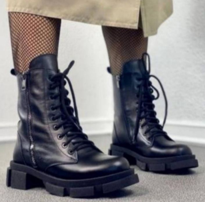 Демисезонные ботинки из натуральной кожи