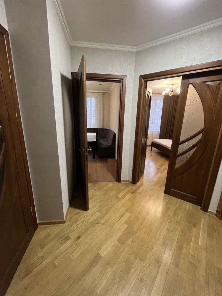 Продаж 1 кімнатна на Поділлі