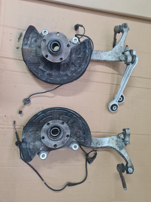 ZWROTNICA lewa przednia prawa przód lewy AUDI A6 C5 lift 2003r