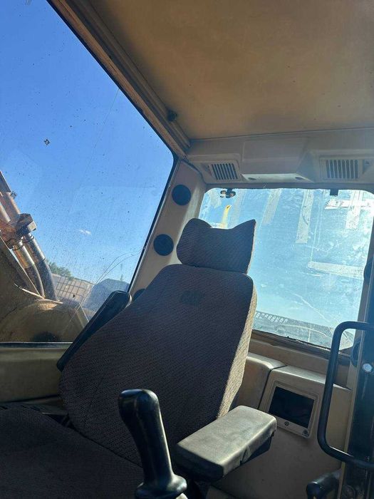 Гусеничний екскаватор САТ 345BL