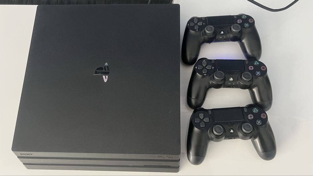Ігрова консоль Play station 4 pro 1тб