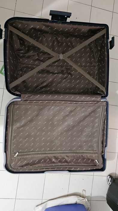 Mala grande de porão