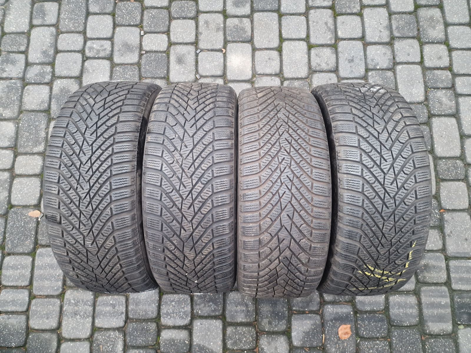 Opony Pirelli Cinturato Winter 2 - 205/45/17