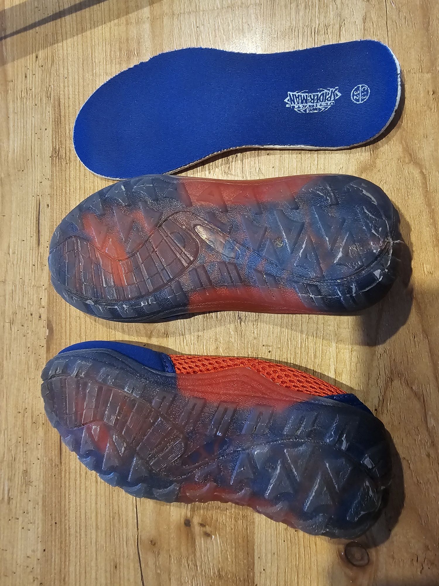 Buty do wody dla dziecka 19,5 cm
