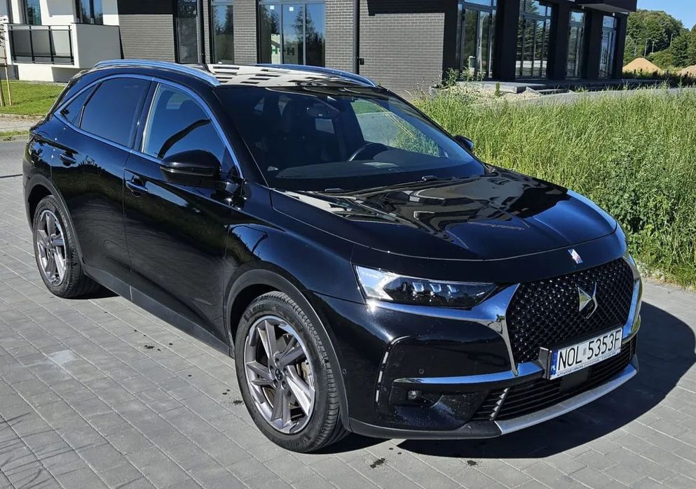 DS Automobiles DS 7 Crossback DS Automobiles DS 7 Crossback 1.6 E-Tense Plug-in FULL OPCJA 4x4 Opera