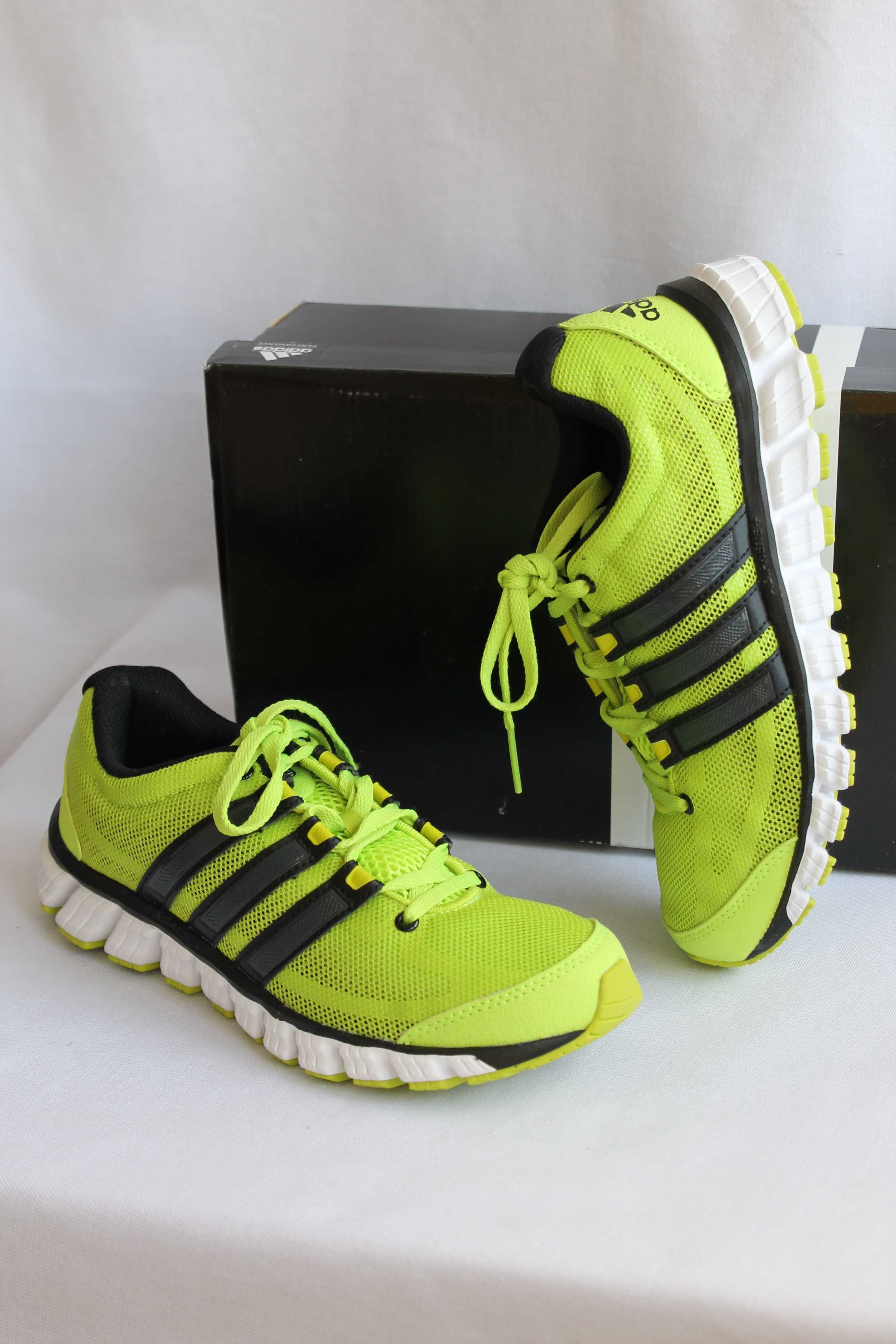 Кросівки adidas kids liquid ride-US--3,5--EU--35--уст.-23 см