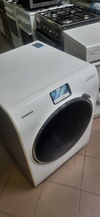 Пральна машина Samsung WW10H9600EW