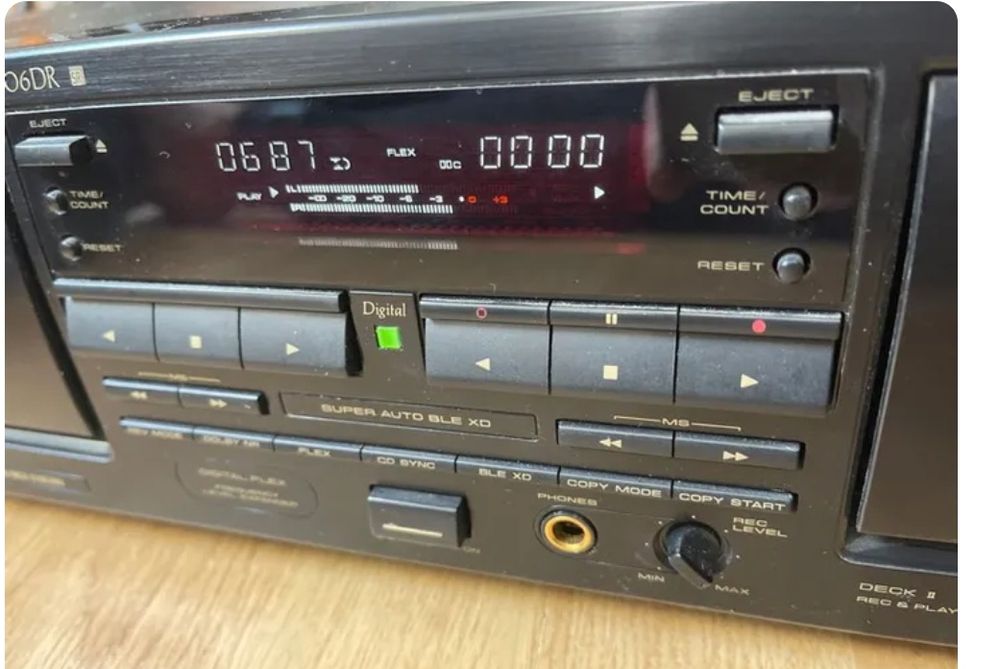 Cassete deck Pioneer ct w606dr