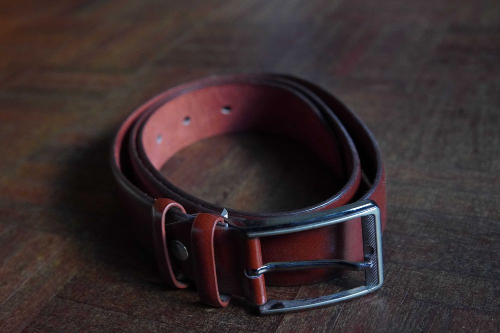 Cinto castanho NUNCA USADO