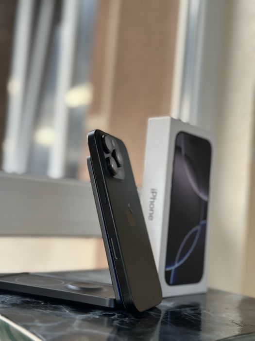 Iphone 16 pro 128Gb/ Black Titanium
