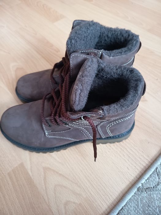 Buty CCC zimowe damskie brązowe ocieplane skórzane rozmiar 39 kupione