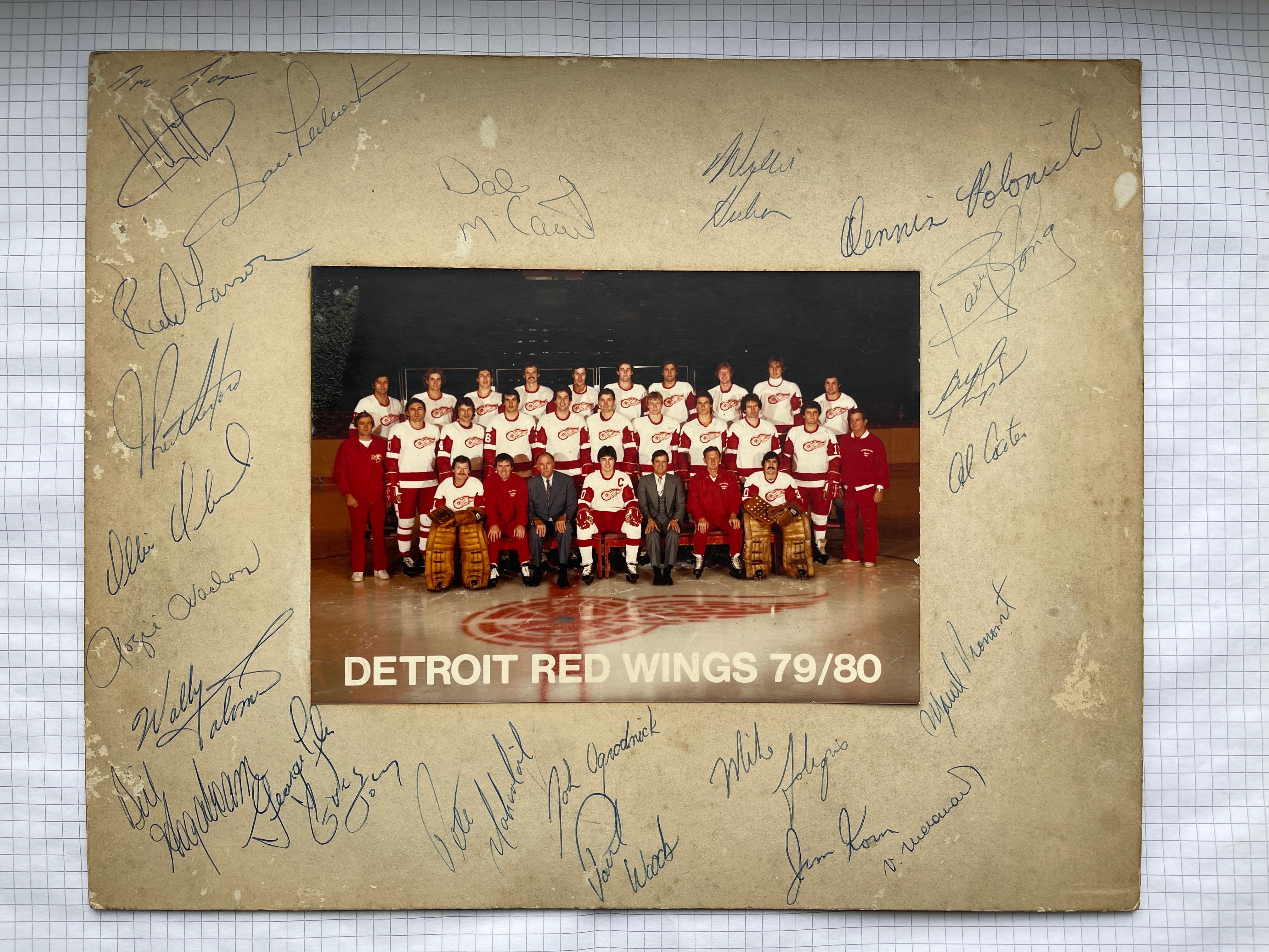 Фото з автографами Detroit Red Wings 1980