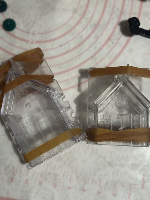 Форми для свічок будинок