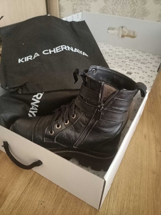 Женская обувь,зимние ботинки