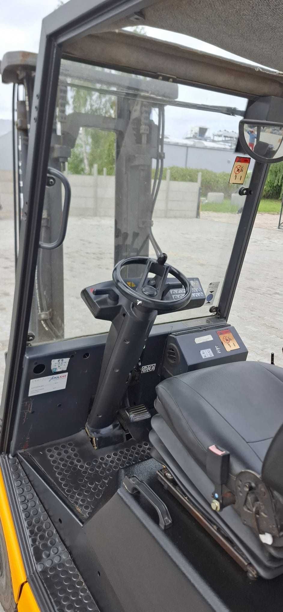 Wózek widłowy Still 2,5T LPG
