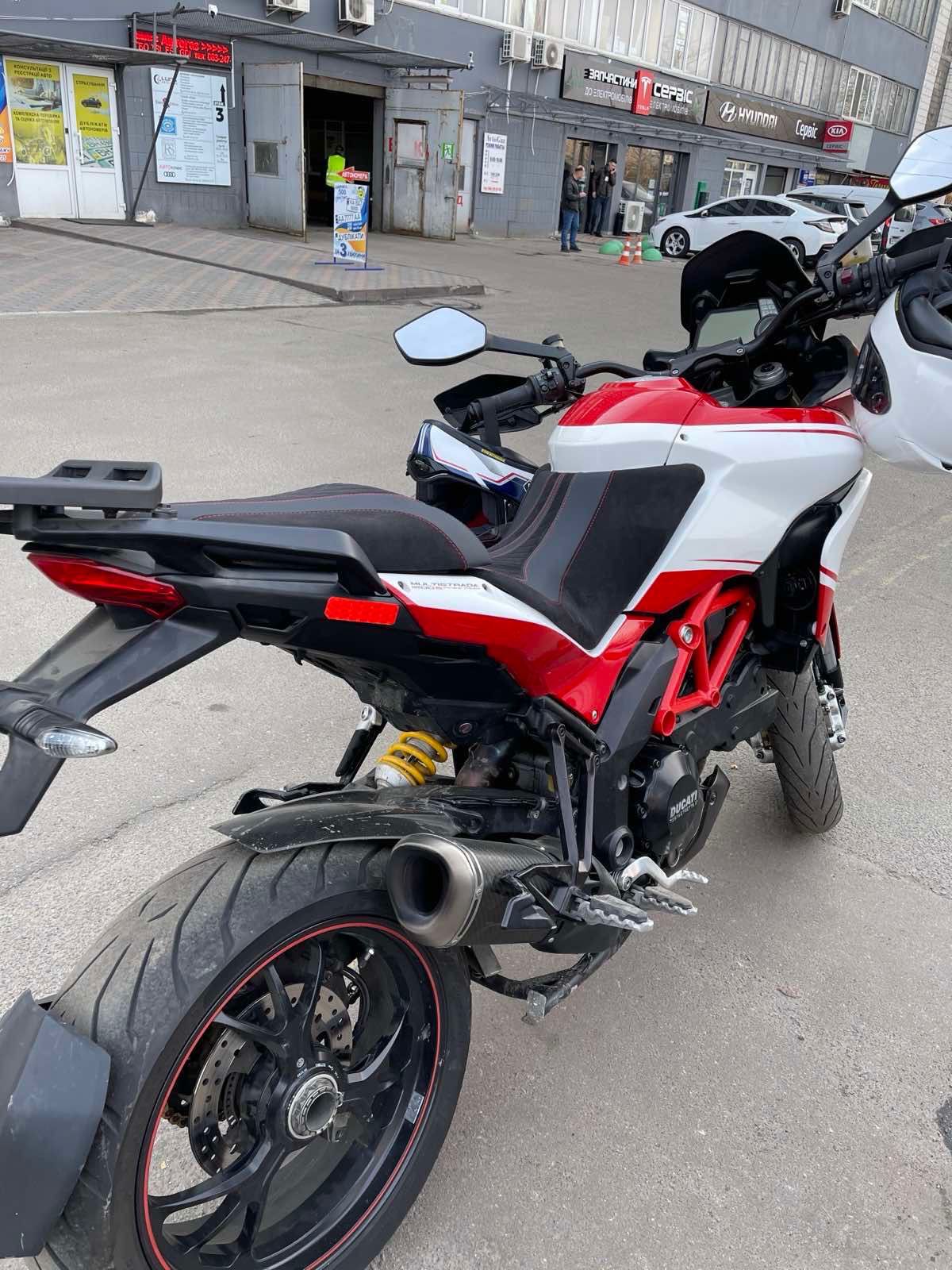 Ducati Multistrada 1200S Pikes Peak 2013