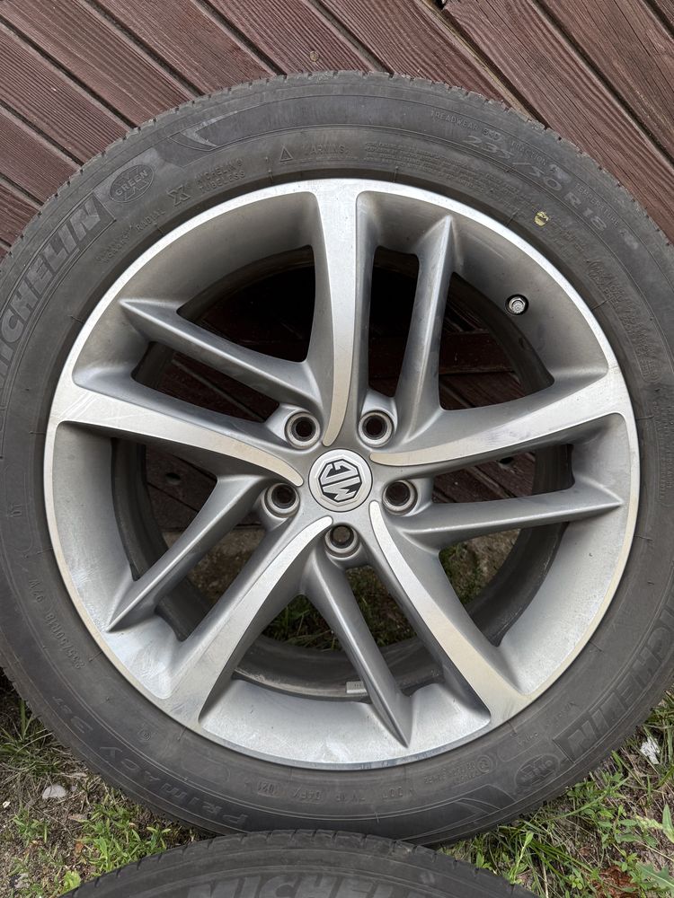 Koła letnie MG Mercedes Skoda VW Audi 235/50R18 Michelin 2021