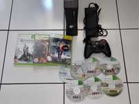 Konsola xbox360 komplet z grami FIFA i inne Pad zasilacz do grania