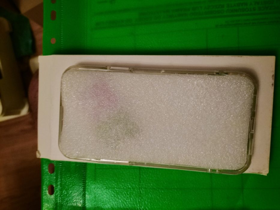 Etui na iPhone'a 12 12 pro