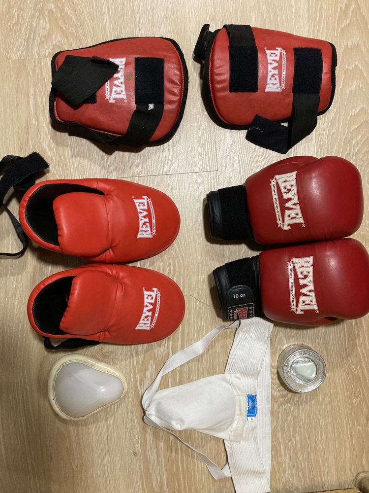 Перчатки Reyver для боксу та єдиноборств