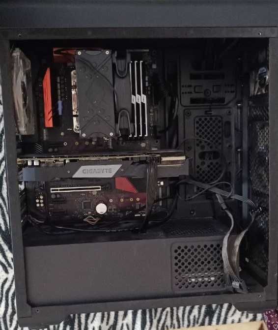 Системний блок AMD Ryzen 5, 32 Gb, GeForce RTX 2060 6Gb, + монітор 31"