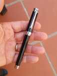 Caneta Rollerball Montegrapa preto e platina