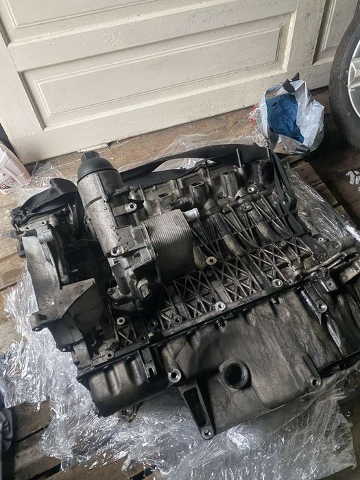 Мотор М57 N2 3.50D 2 турбины американець Срочно,