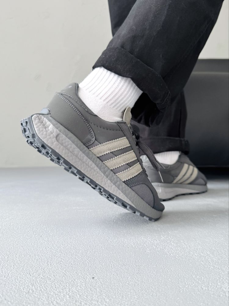 Кросівки Adidas Retropy E5 Grey/Black (40-45)