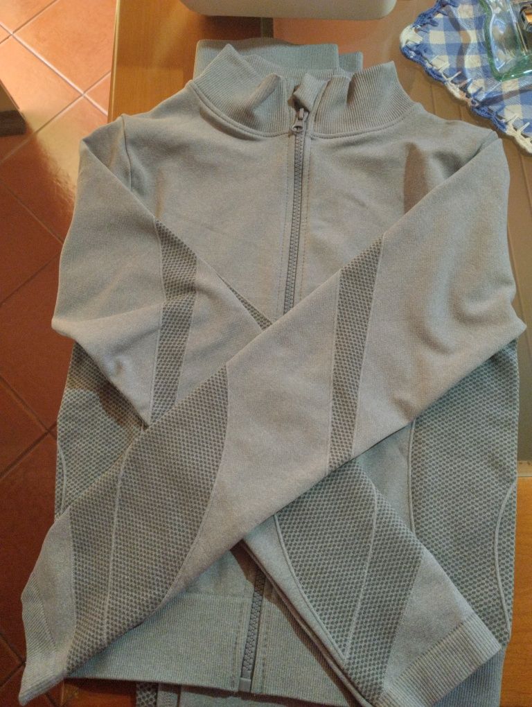 Conjunto de desporto