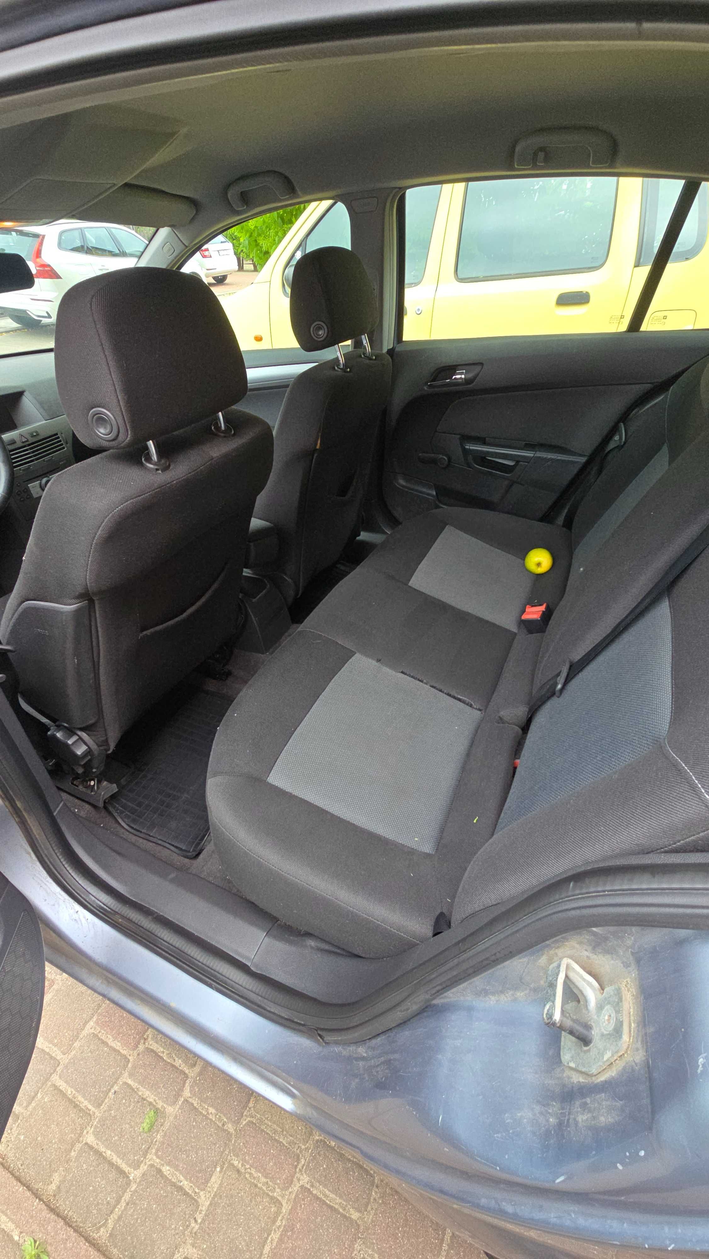 Opel astra 1.4 hatchback