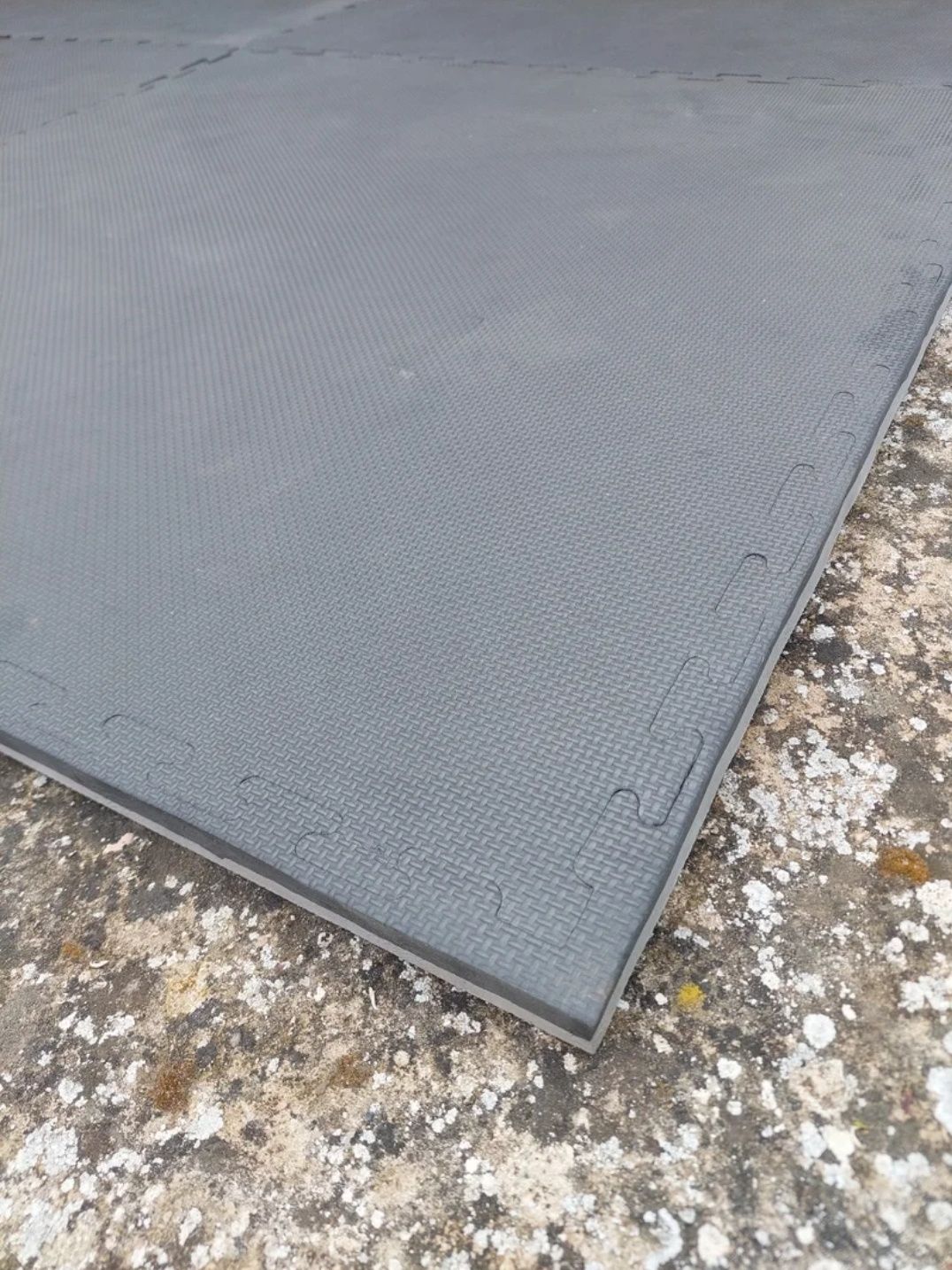 Tatami negro e cinzento 1x1m 2.5cm 4 peças