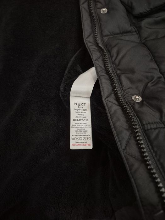 Продам пуховик next на дівчинку