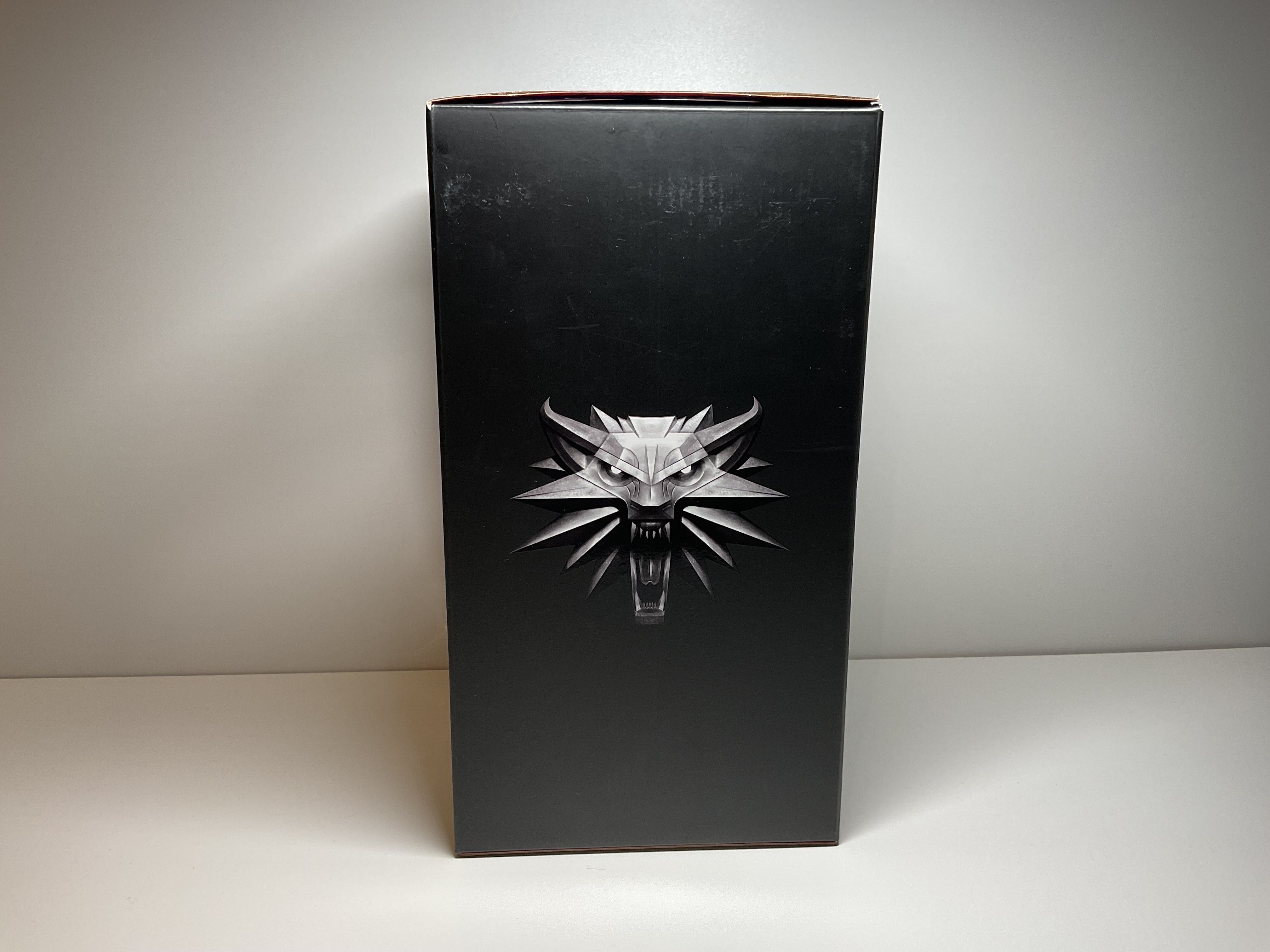 Figurka GERALT Zbroja Niedźwiedzia Wiedźmin III 3 Dziki Gon Dark Horse