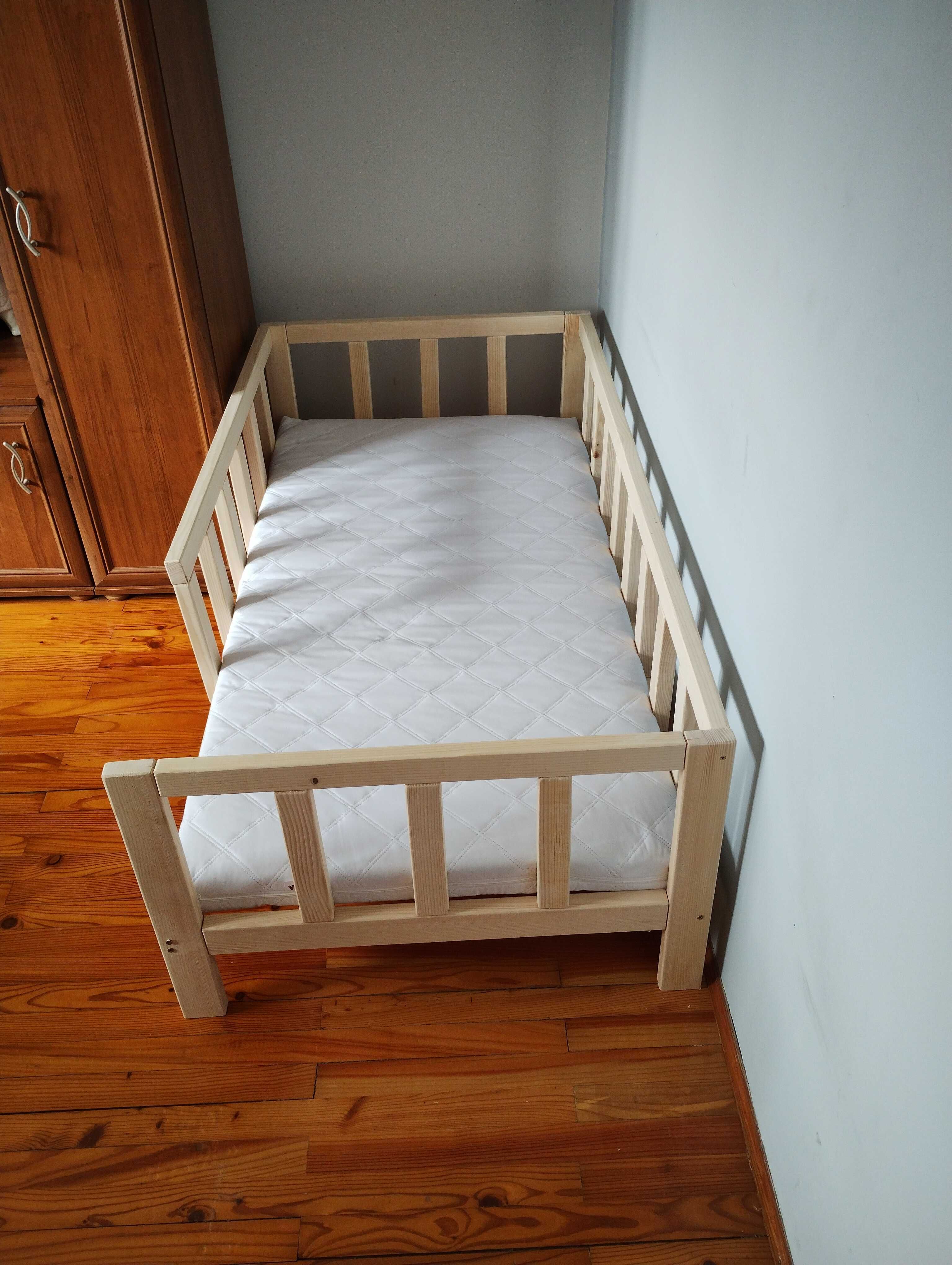Łóżko Drewniane Dziecięce- Lite Drewno