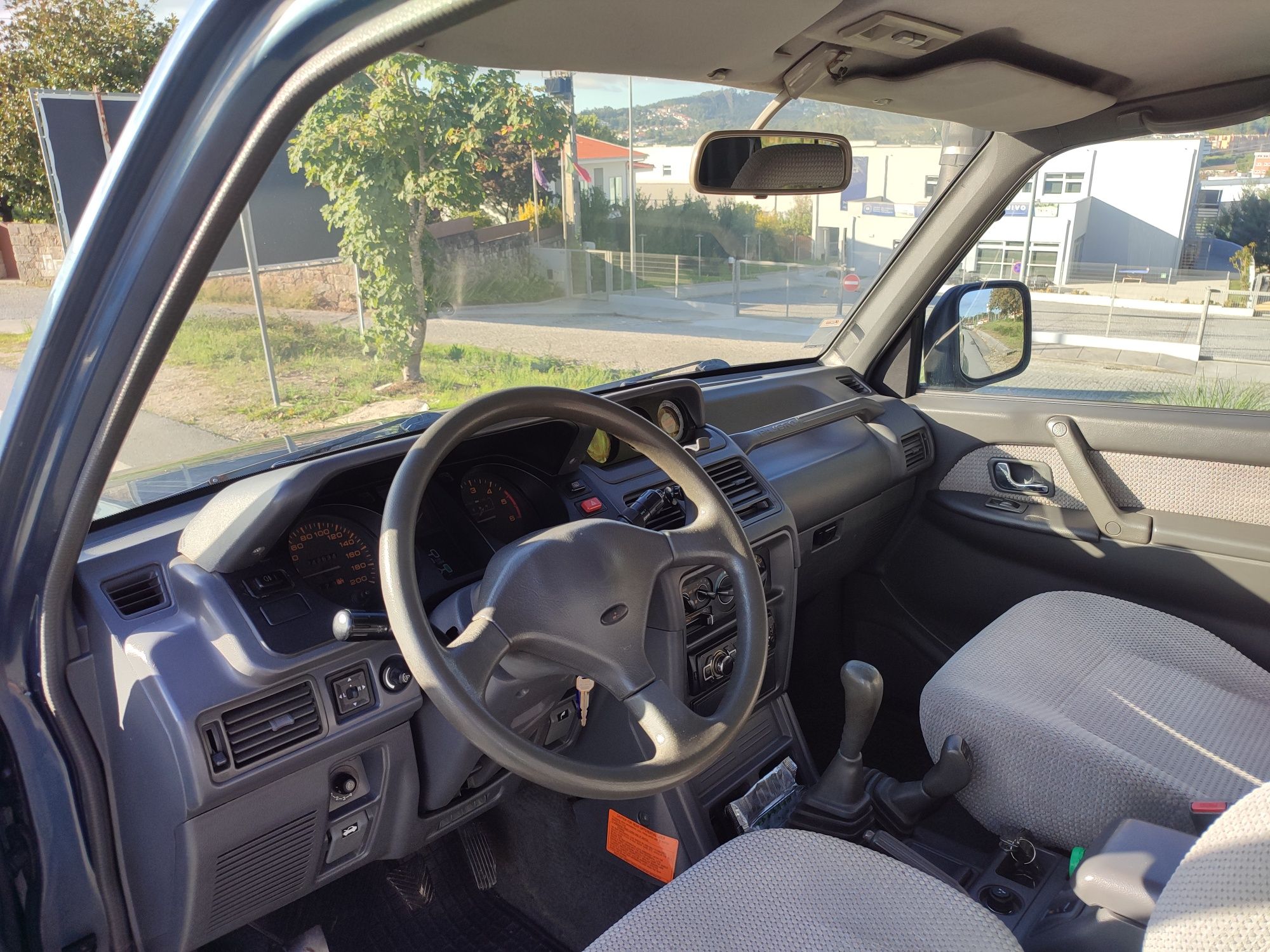 Mitsubishi Pajero 2.5 GLS