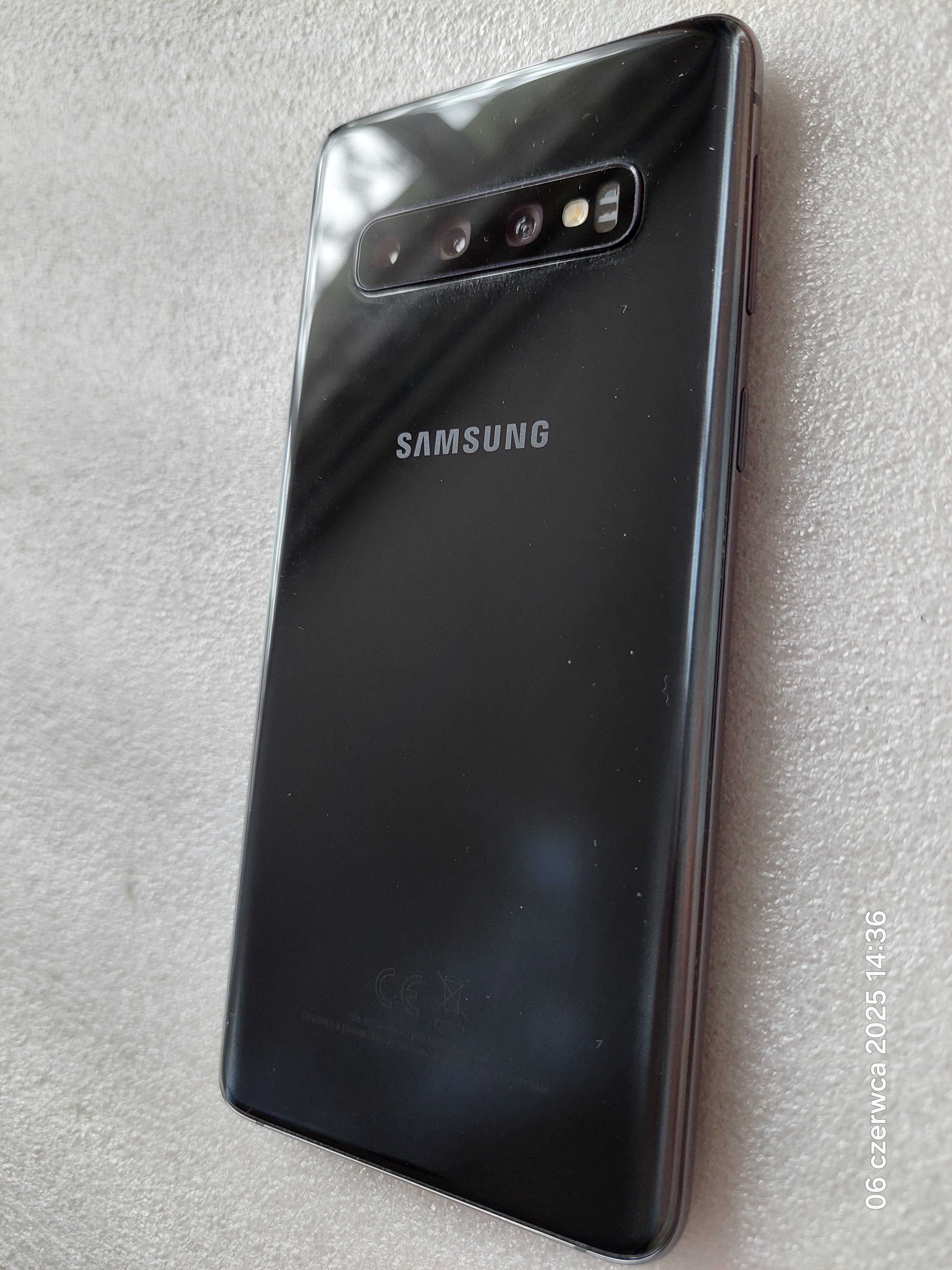 Samsung Galaxy S10 W bardzo ładnym stanie