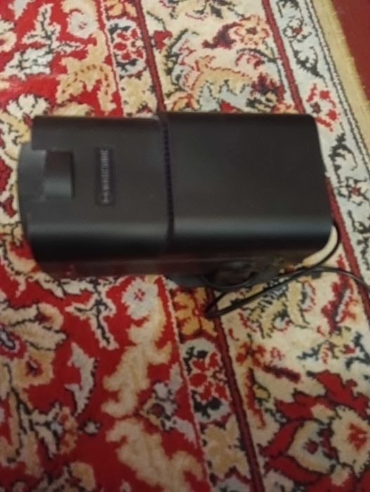 Продам відеоопроектор