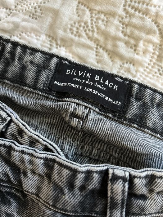 Джинси жіночі