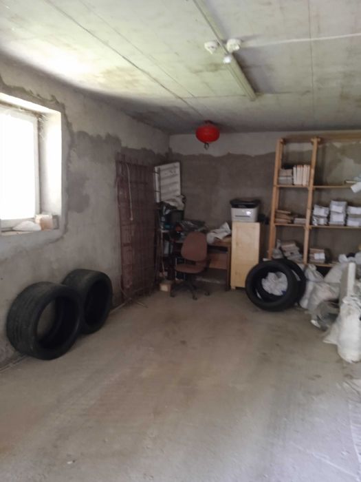 Продам 3-кімн.новобудову в ЖК Київській 108 м.кв., э гараж 24,5 м.кв.