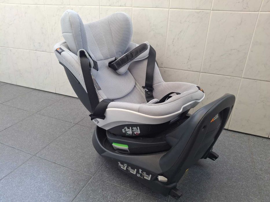 Cadeira Auto BeSafe iZi Twist i-Size - Peak Mesh