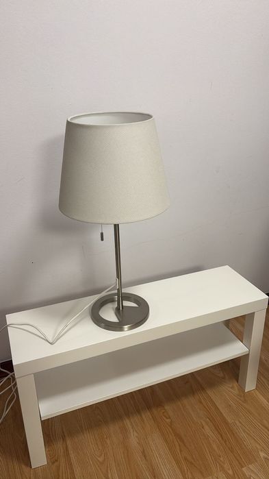 Candeeiro em ótimo estado