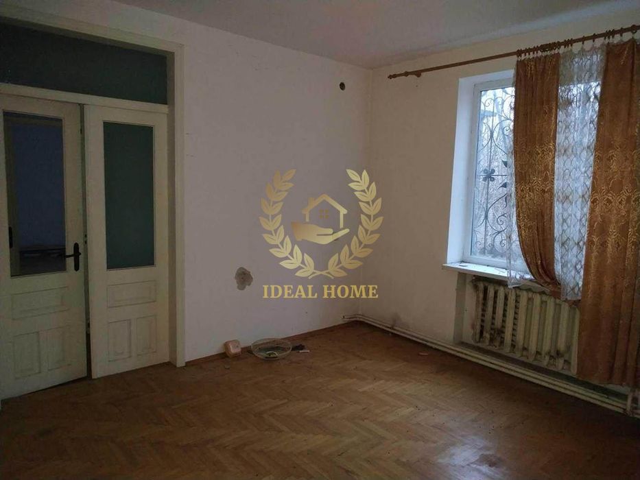 Продам житловий будинок з земельною ділянко Пінчуки,