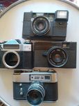 продаються фотоапарати