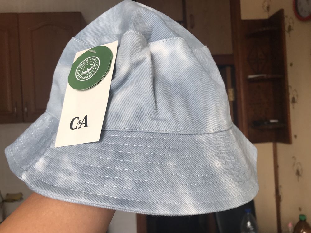 Нова джинсова панама c&a