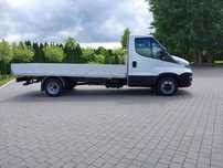 Iveco 35c18  Najazd paka sprowadzony 3.0 hpi 180 KM